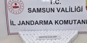 SAMSUN'DA 9 BİN 31 SENTETİK ECZA HAPI ELE GEÇİRİLDİ!