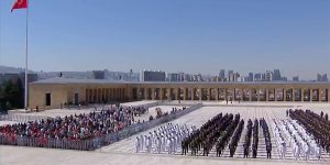 CANLI- Cumhurbaşkanı Erdoğan Anıtkabir'i ziyaret ediyor