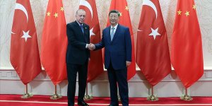 CUMHURBAŞKANI ERDOĞAN, ÇİN DEVLET BAŞKANI Şİ CİNPİNG İLE BİR ARAYA GELDİ