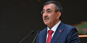 CUMHURBAŞKANI YARDIMCISI YILMAZ: ORTA VADELİ PROGRAM SONUNDA ENFLASYONUN TEK HANEYE KALICI İNMESİNİ HEDEFLİYORUZ