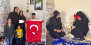 CUMHURBAŞKANI ERDOĞAN'IN "TERÖRSÜZ TÜRKİYE" MEKTUBU VAN'DAKİ ŞEHİT AİLESİNE ULAŞTI