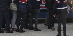 BAŞKENTTE ÇEŞİTLİ SUÇLARDAN ARANAN 792 KİŞİ YAKALANDI