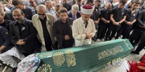 ŞARKICI GÜLLÜ SON YOLCULUĞUNA UĞURLANDI
