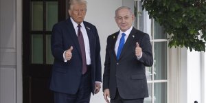 Trump, İsrail Başbakanı Netanyahu'yu Beyaz Saray'da kabul etti