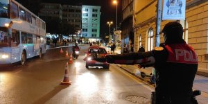 İstanbul'da "Huzur İstanbul" uygulamasında 909 kişi gözaltına alındı