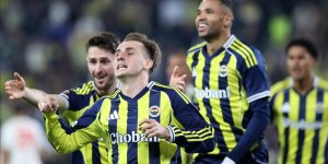 Fenerbahçe, UEFA Avrupa Ligi'nde ilk puanlarını aldı