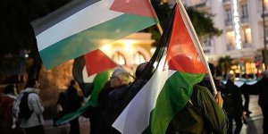 YUNANİSTAN'DA LİMAN İŞÇİLERİ İSRAİL'İN KÜRESEL SUMUD FİLOSU'NA SALDIRISI NEDENİYLE GREVE GİTTİ