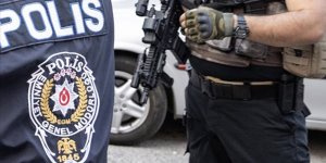 MİT, MOSSAD CASUSU DEDEKTİFLERE BİLGİ SATAN AVUKATI SAKLAYAN ŞÜPHELİYİ YAKALADI