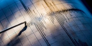 FİLİPİNLER'DE 6,1 BÜYÜKLÜĞÜNDE DEPREM MEYDANA GELDİ