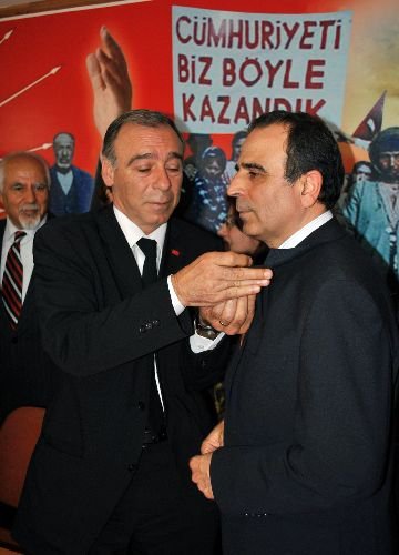 -partilerinden İstifa Eden Bcp'liler Chp Saflarına Geçti