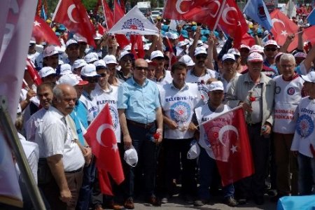 1 Mayıs Balıkesir'de de coşkuyla kutlandı