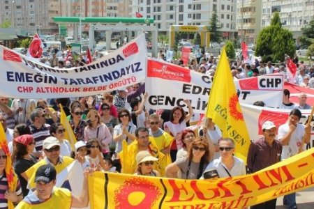 1 Mayıs Edremit'te bayram havasında kutlandı