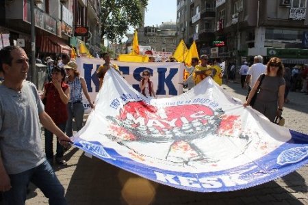 1 Mayıs Edremit'te bayram havasında kutlandı