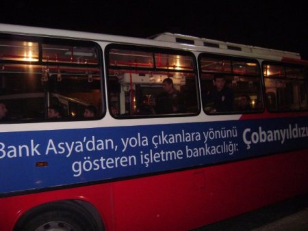 1 Mayıs Sebebiyle İstanbul Dışından Bin 200 Polis Getirildi