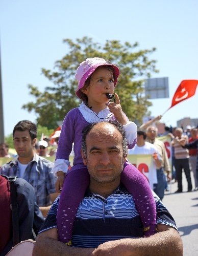 1 Mayıs'ın çocukları