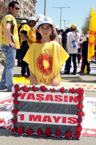 1 Mayıs'ta taşeronlu kutlama