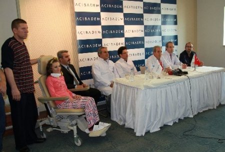 1 Nisan şakası zannettiği rahatsızlığını babasının böbreği ile aştı