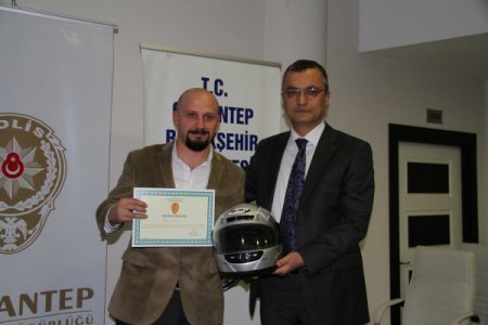 10 bin 500 motorsiklet sürücüsüne kask takmadıkları için ceza yazıldı
