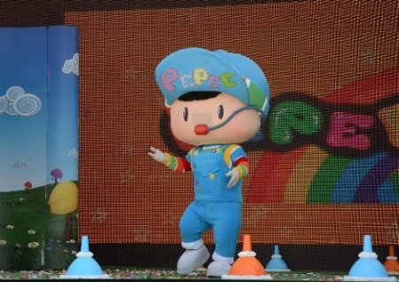 10 bin platesli rekor denemesinde yaklaşık 50 çocuk kayboldu