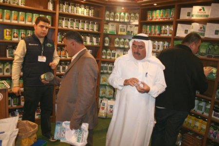 100 Kişinin İşini Tek Başına Yapan Makine Çiftçilerin İlgi Odağı Oldu