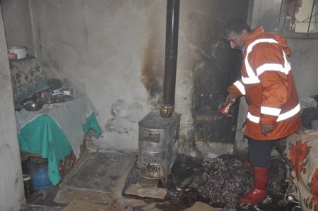 105 Yaşındaki Kadını Yanmaktan Komşuları Kurtardı