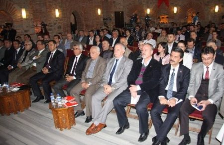 110 bin twit incelendi: Sosyal medyanın gündemi başka