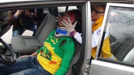 112 acil ekiplerinin ‘kaza tatbikatı’ nefes kesti