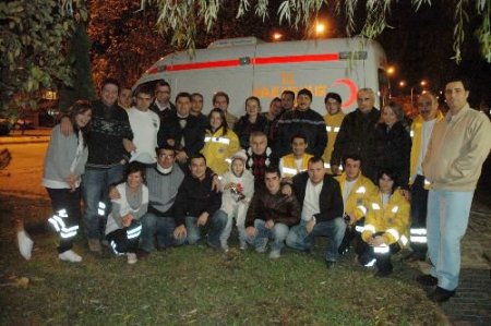 112 Hızır Acil'deki Görevinden Ayrılan Doktor İçin Veda Yemeği Düzenlendi