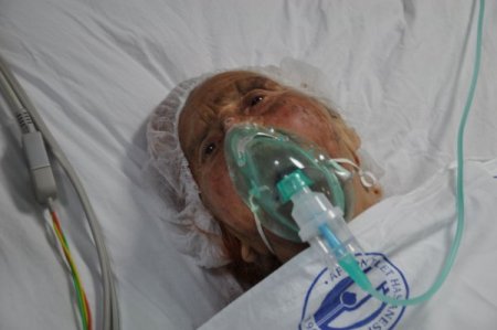 113 Yaşındaki Kadın Hastaneye Kaldırıldı