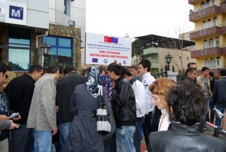 120 Kontenjanlı Kursa Bin 200 Kişi Müracaat Etti