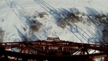 120 Metre Yükseklikten Yere Çakıldı Ama Ölmedi!