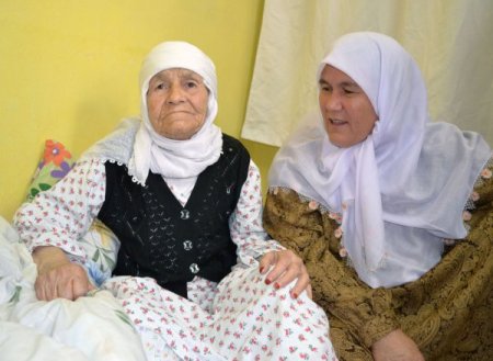 123 yaşında, 147 torunu var