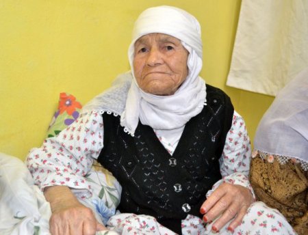 123 yaşında, 147 torunu var