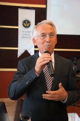 14 Mart Sağlık Derneği Yenimahalle Şubesi, eczacıları buluşturdu