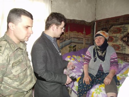 14 Mart Tıp Bayramı'nı sağlık taraması yaparak kutladılar