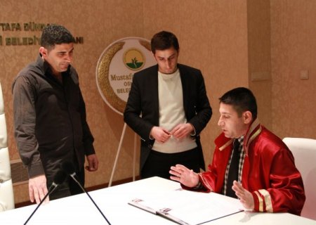 14 Şubat'ta, 13 dakikada bir nikah kıyılacak