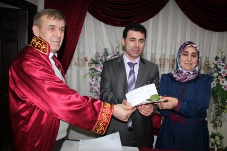 14 Şubat'ta nişanlanan çift, nikah için de aynı tarihi seçti