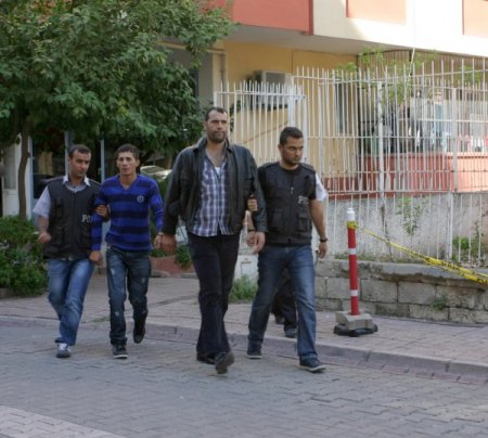 14 yılda 46 kez sigara kaçakçılığından yakalandı