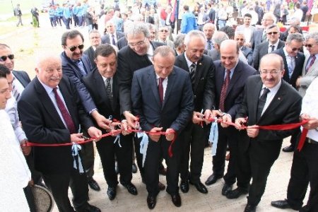 1461 Trabzon'un yeni kulüp binasının açılışı yapıldı