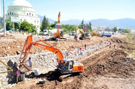 15 yıl ömür biçilen Fethiye Körfezi'ni kurtaracak projeye başlandı