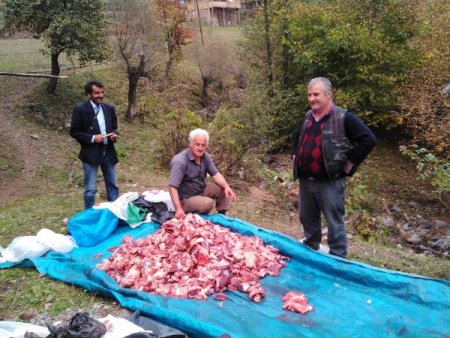 150 yıllık gelenek sayesinde köyde her eve et giriyor