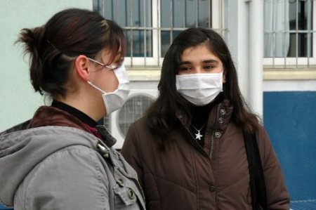 16 Kişide Domuz Gribi Virüsü Tespit Edilen Antakya'da Vatandaşlar Hastanelerin Yolunu Tuttu