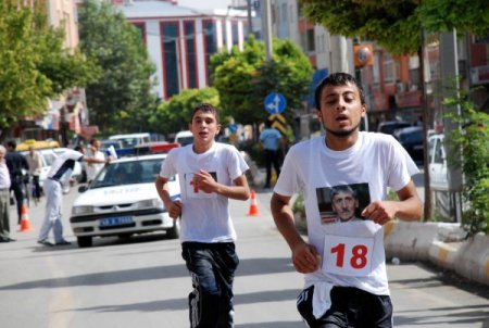 170 km'lik Ultramaraton koşusunda Sadık Şahin birinci oldu