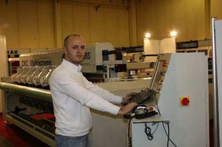 180 Bin Euro'luk Makinayı 60 Bine İmal Etti, Abd'den Bile Sipariş Alıyor