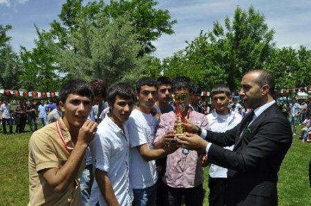 19 Mayıs Atatürk'ü Anma Gençlik ve Spor Bayramı, coşkuyla kutlanıyor