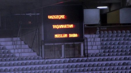 19 Mayıs Stadyumu’nda Müslüm Gürses’e destek