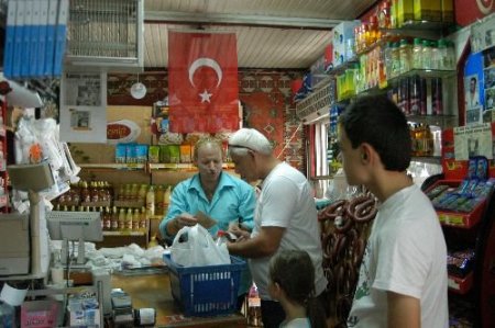 19 Yıldan Beri Aralıksız Oruç Tutuyor
