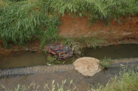 2 gündür kayıp oğlunun cesedini kanalizasyonda buldu