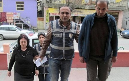 20 damat adayını kuyumcuda bırakıp kaçan dolandırıcı gelin yakalandı