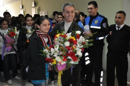 200 Öğrenci Diş Taramasından Geçirildi